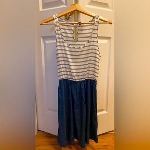 H&M Dividend Striped Dress Blue Denim Women’s Size 2
